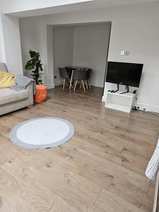 Beautiful Garden Flat Near Central London Londres Exterior foto